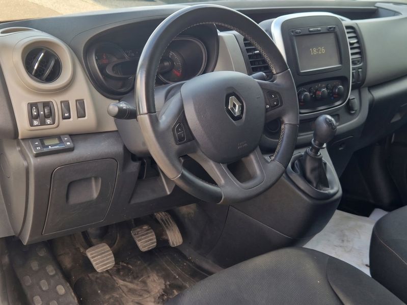 Renault Trafic bild 8