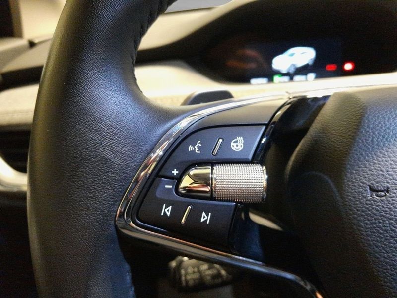 Skoda Enyaq bild 13