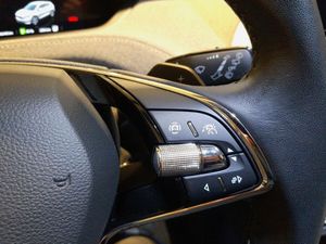 Skoda Enyaq bild 14