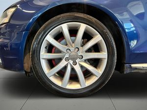 Audi A4 bild 14
