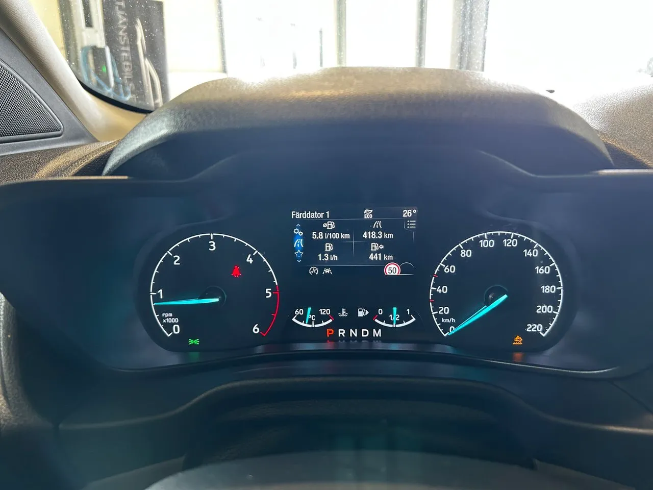 Vehicle image 8