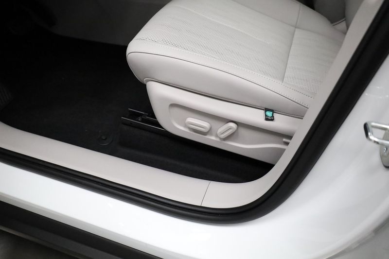 Leapmotor B10 bild 12