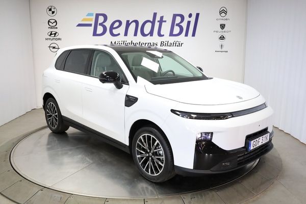 Leapmotor B10 EREV *900km Räckvidd - 2026