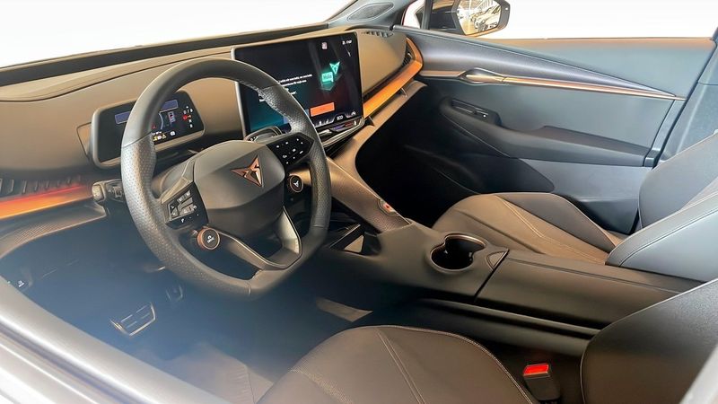 Cupra Tavascan bild 8