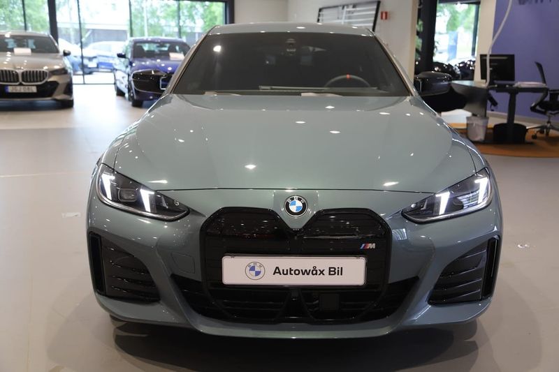 BMW i4 bild 12