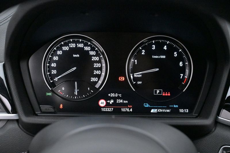 BMW X1 bild 9