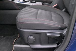 Ford Kuga bild 10