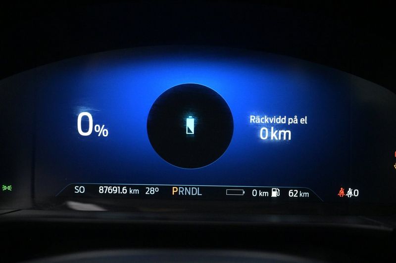 Ford Kuga bild 8