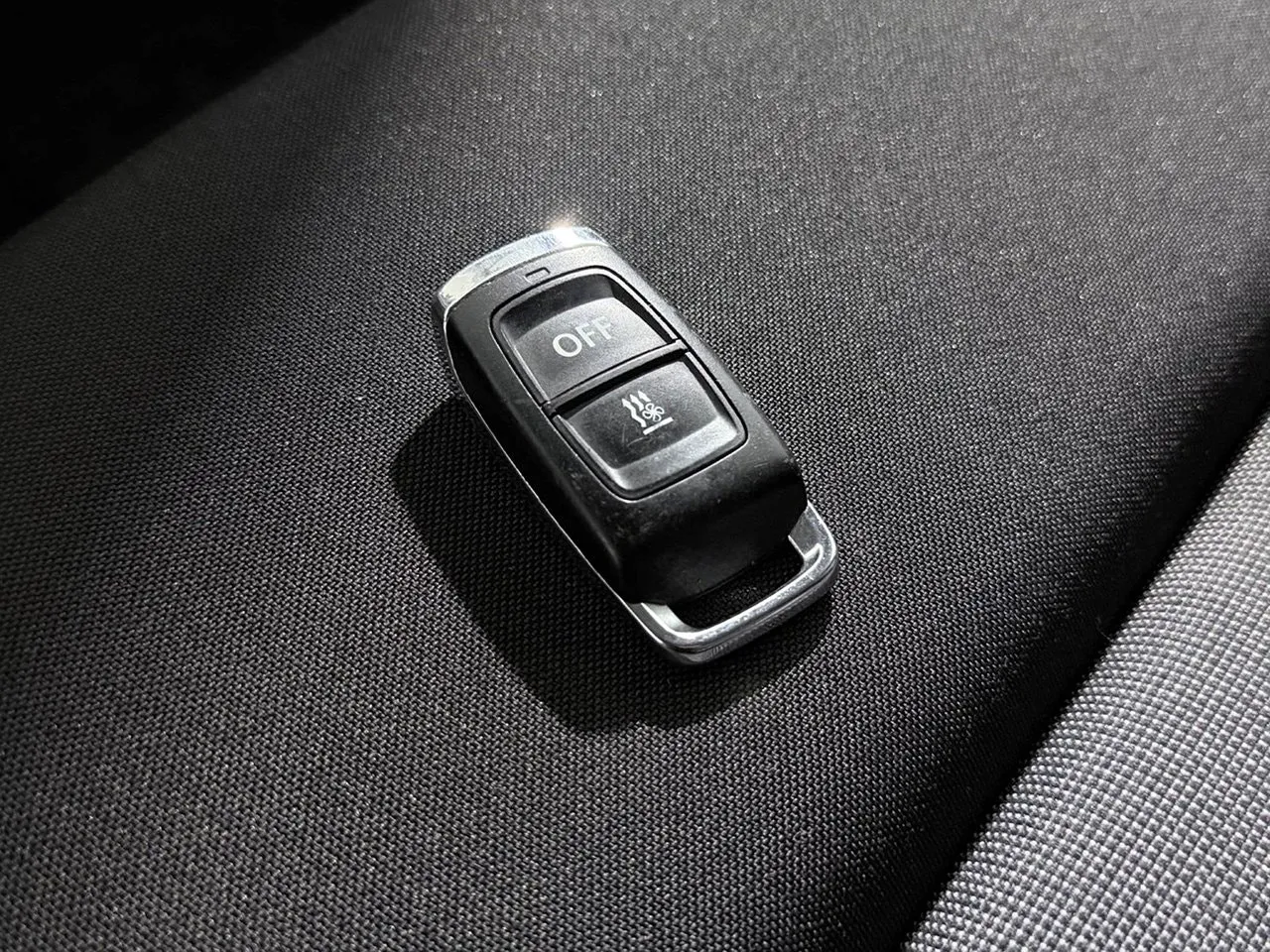 Vehicle image 29