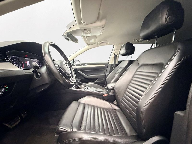Volkswagen Passat bild 11