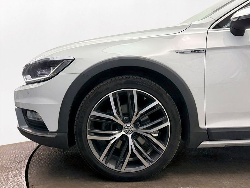 Volkswagen Passat bild 10