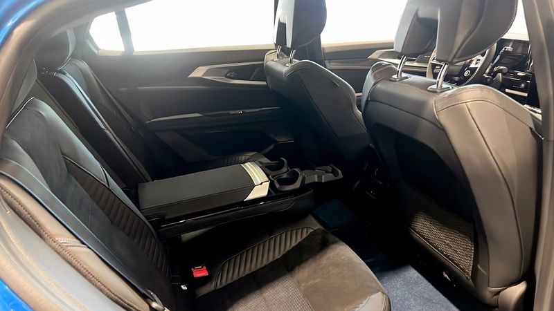 Renault Rafale bild 5