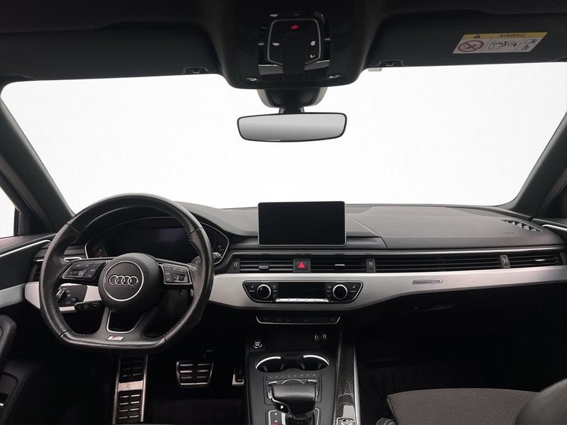 Audi A4 bild 13