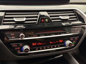 BMW 520 bild 24
