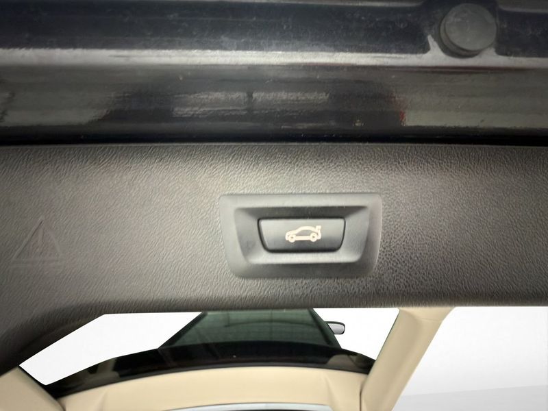 BMW 520 bild 12
