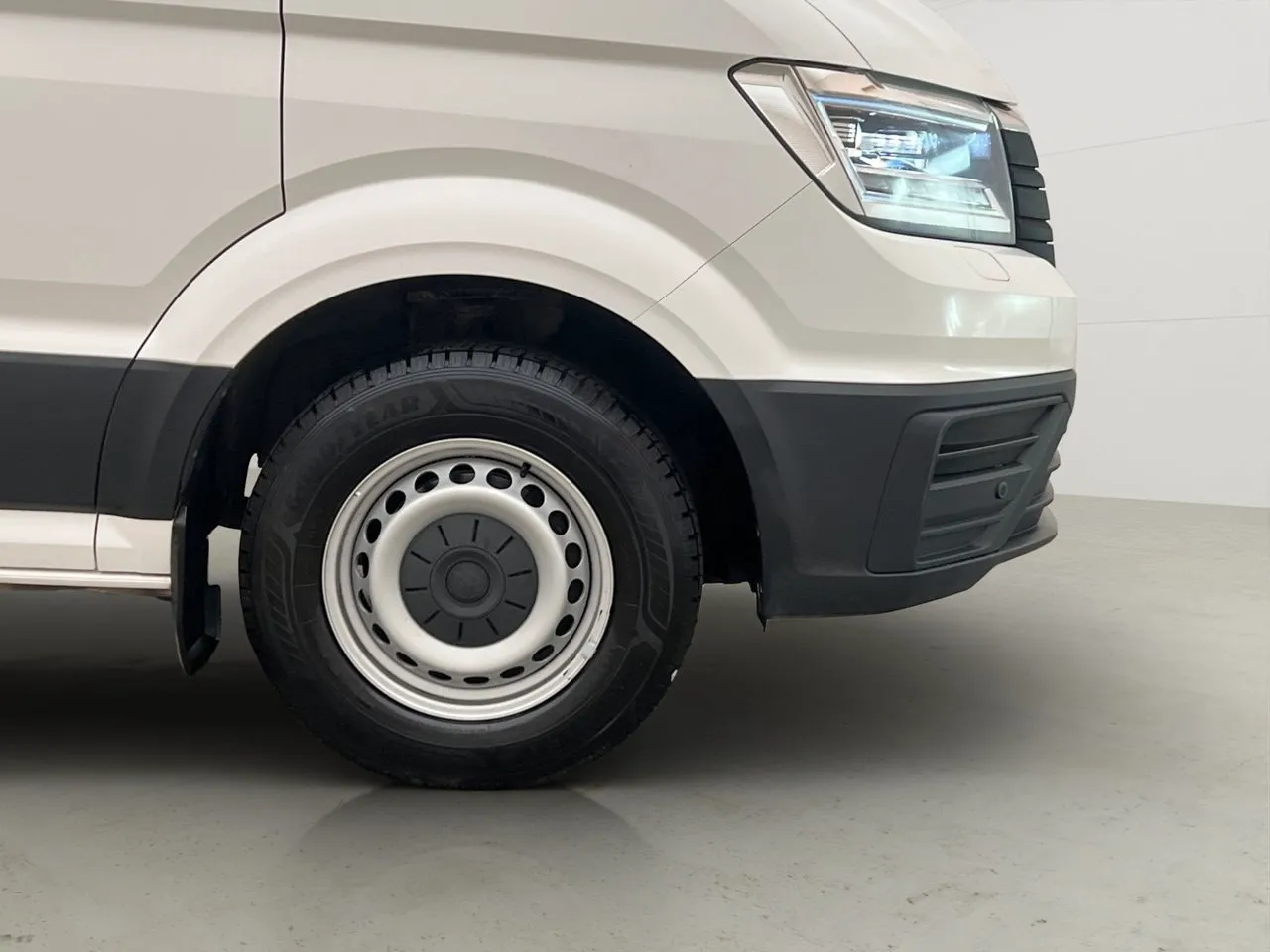 Vehicle image 31