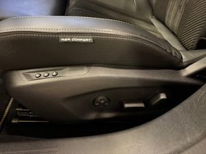 Peugeot 408 bild 10
