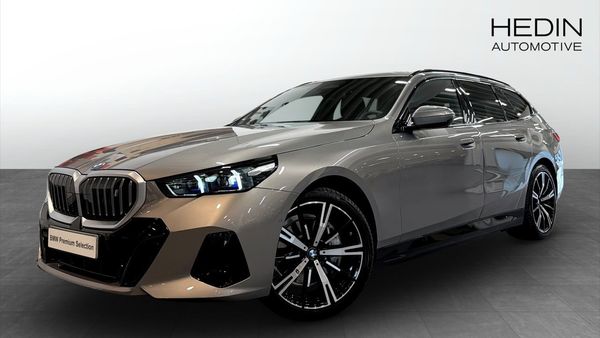 BMW i5 xDrive40 Touring M Sport H/K Drag Rattvärme - 2026