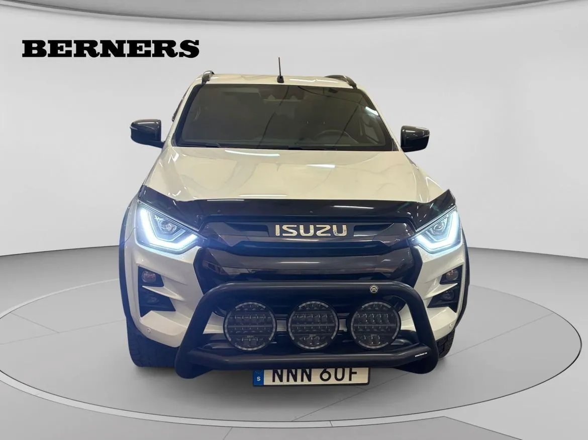 Vehicle image 7