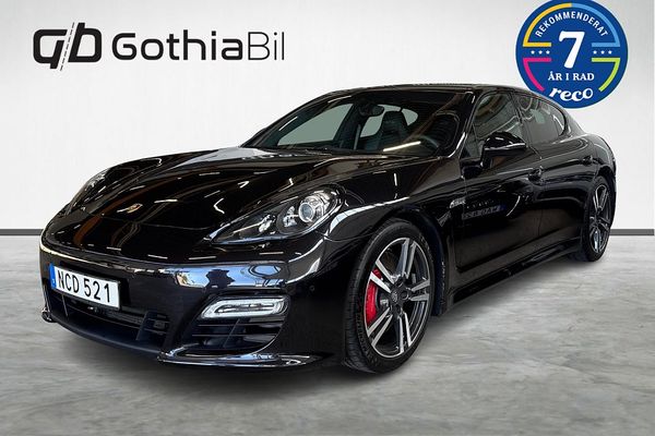 Porsche Panamera GTS PDK Kamera Navi Farthållare BOSE Läder/Alcantara - 2013