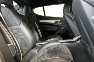 Porsche Panamera bild 13