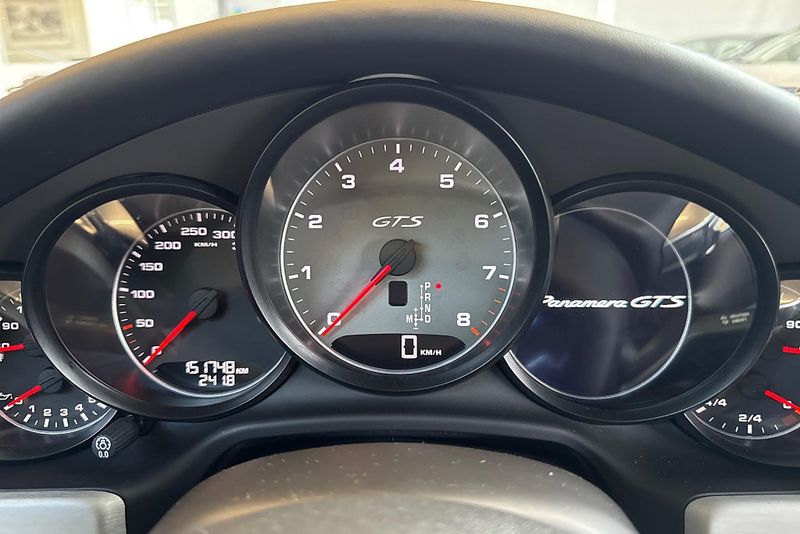 Porsche Panamera bild 18