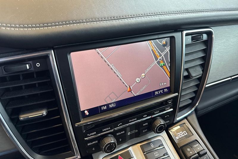 Porsche Panamera bild 22