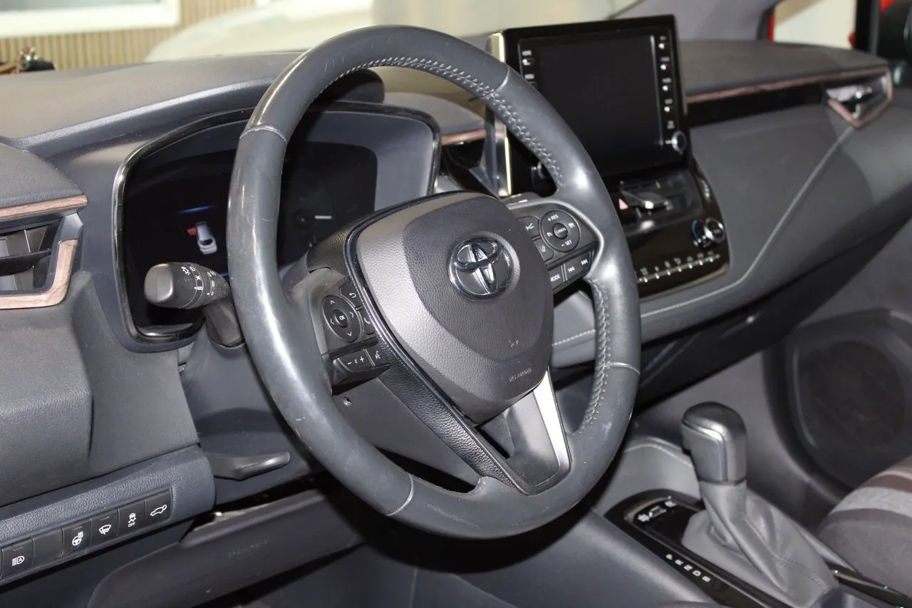 Vehicle image 20