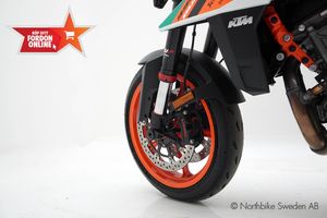 KTM 990 Duke R bild 16
