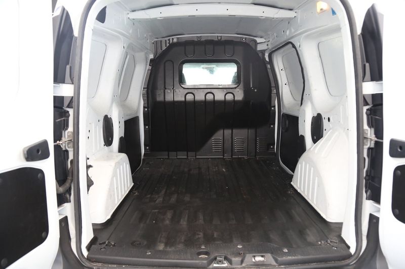 Renault Express bild 18