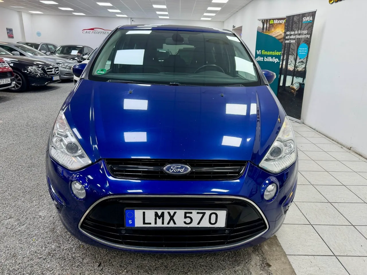Vehicle image 20