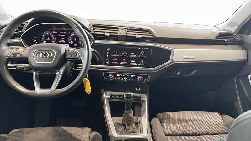 Audi Q3 bild 10