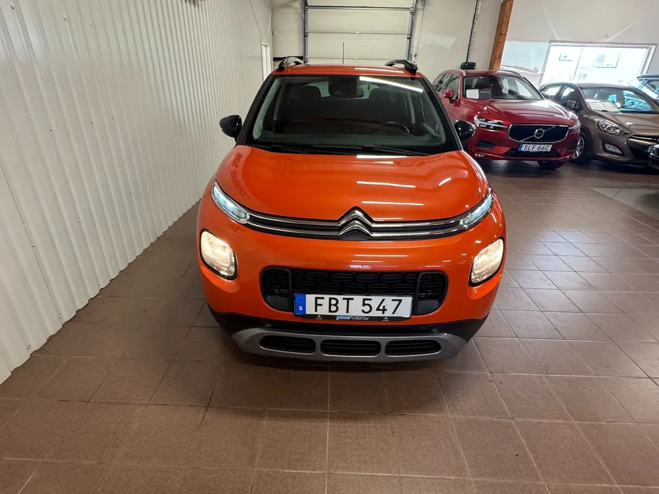 Vehicle image 1