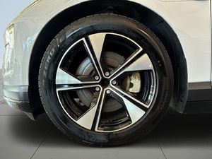 Polestar 4 bild 14