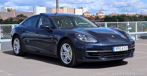 Porsche Panamera bild 1
