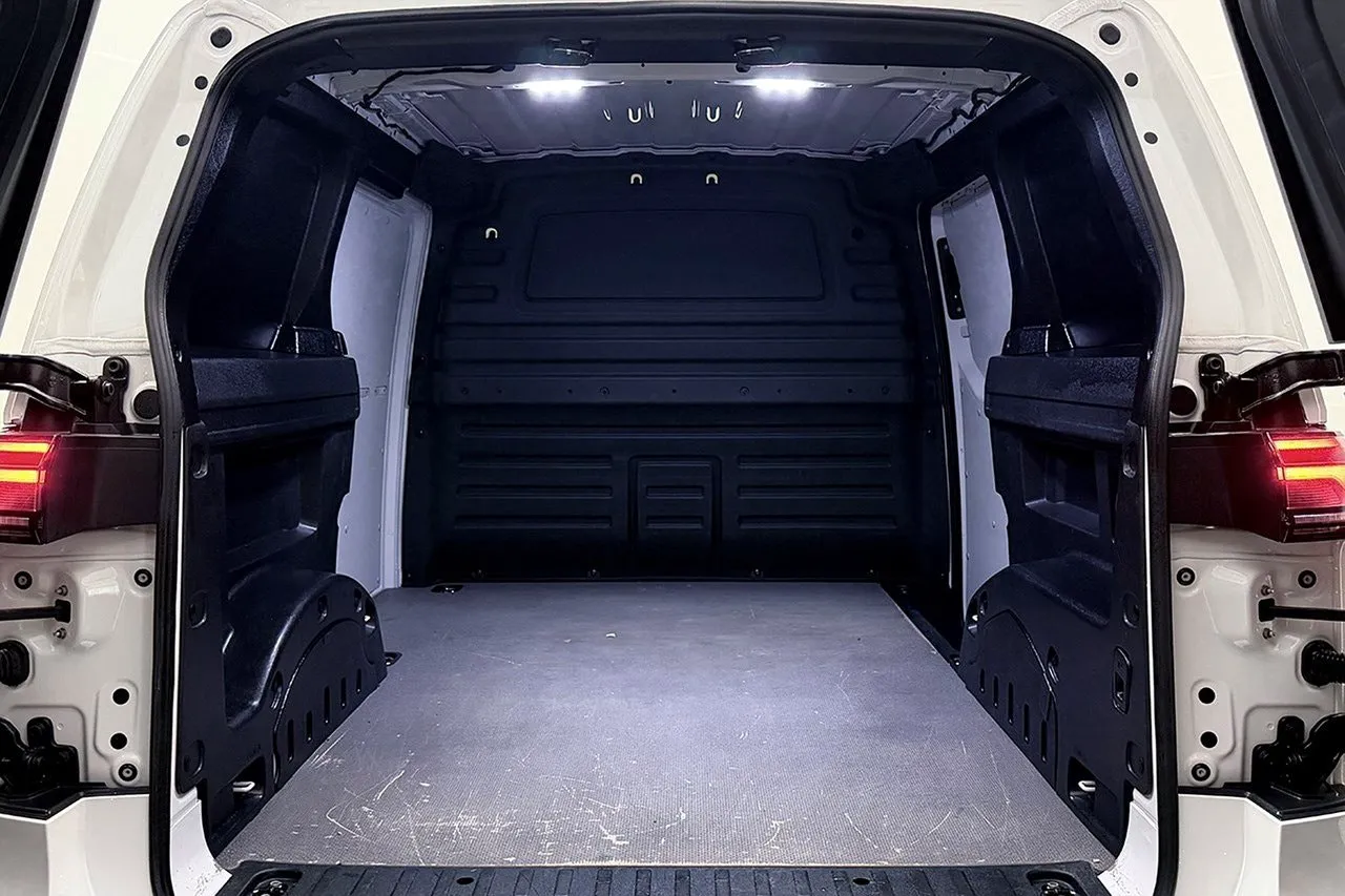 Vehicle image 31