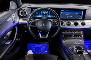 Mercedes E220 bild 16