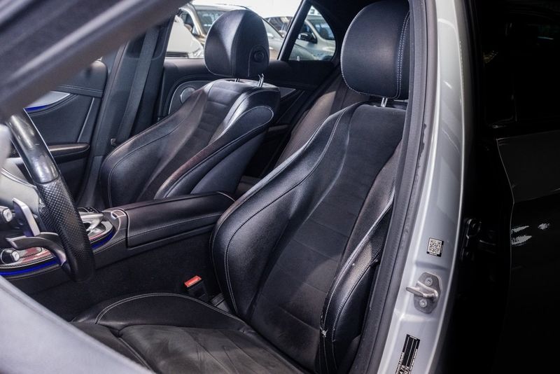 Mercedes E220 bild 14