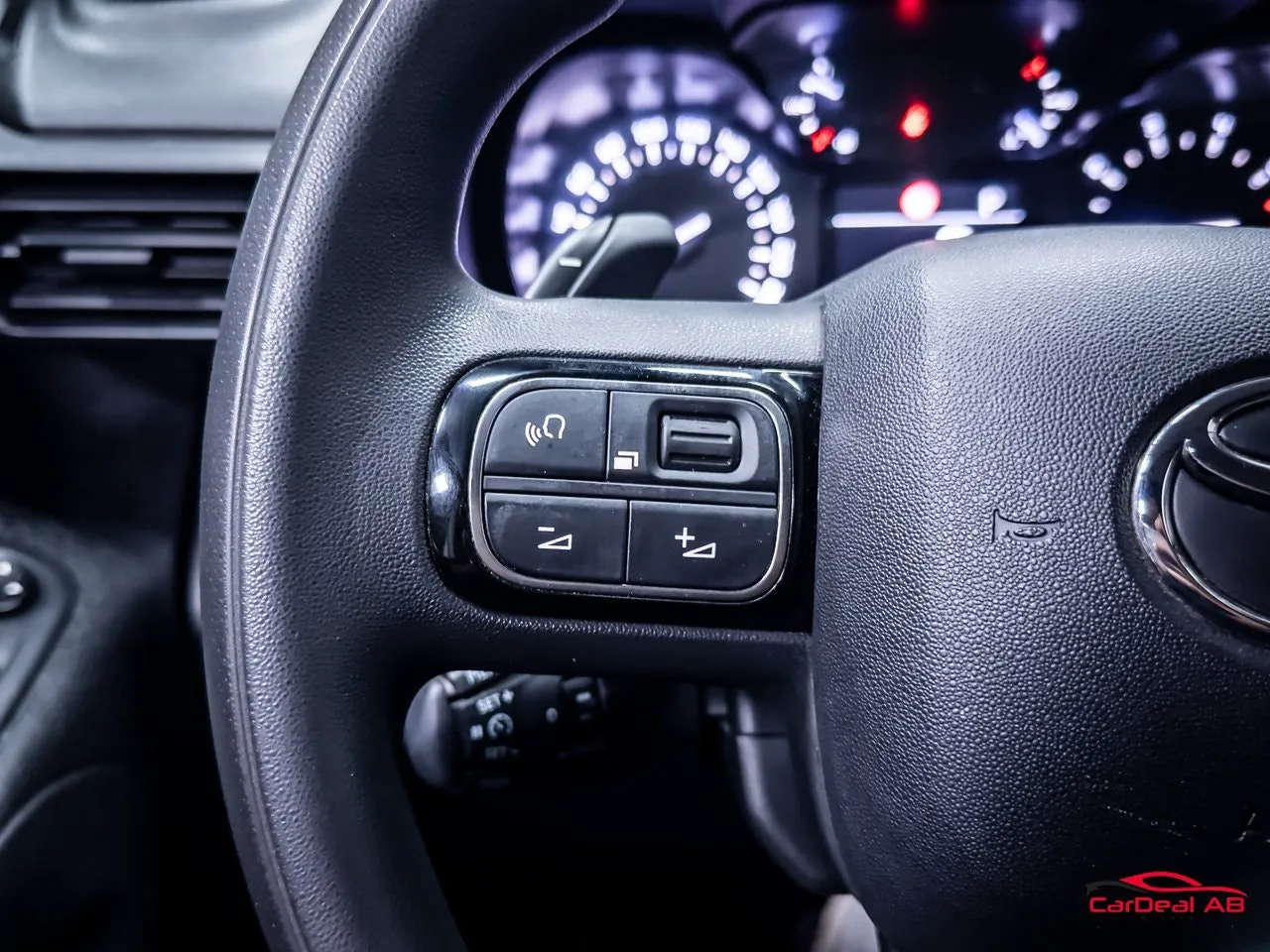 Vehicle image 20