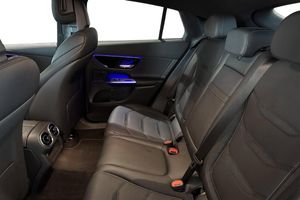 Mercedes GLC63 AMG bild 16