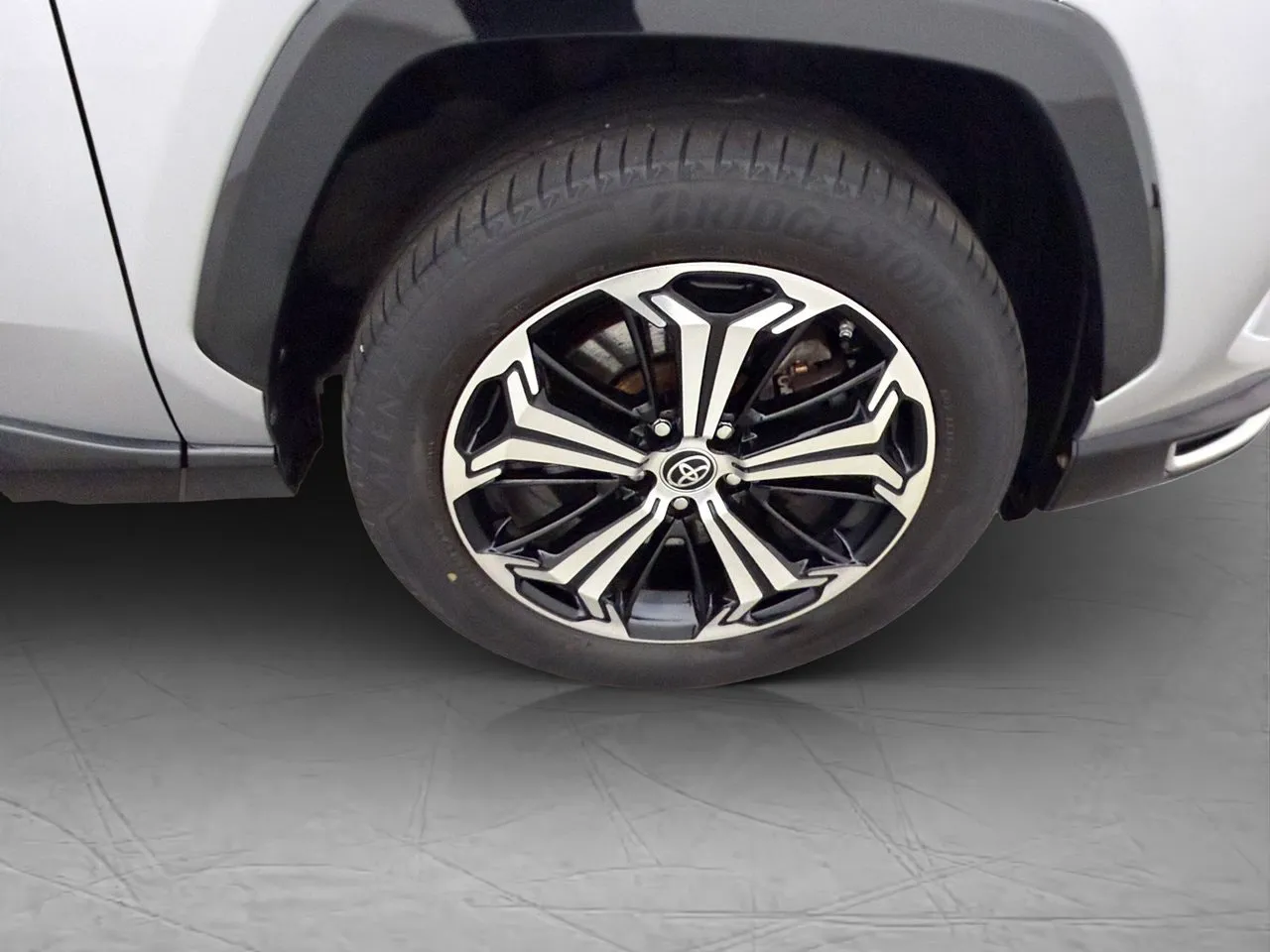 Vehicle image 36