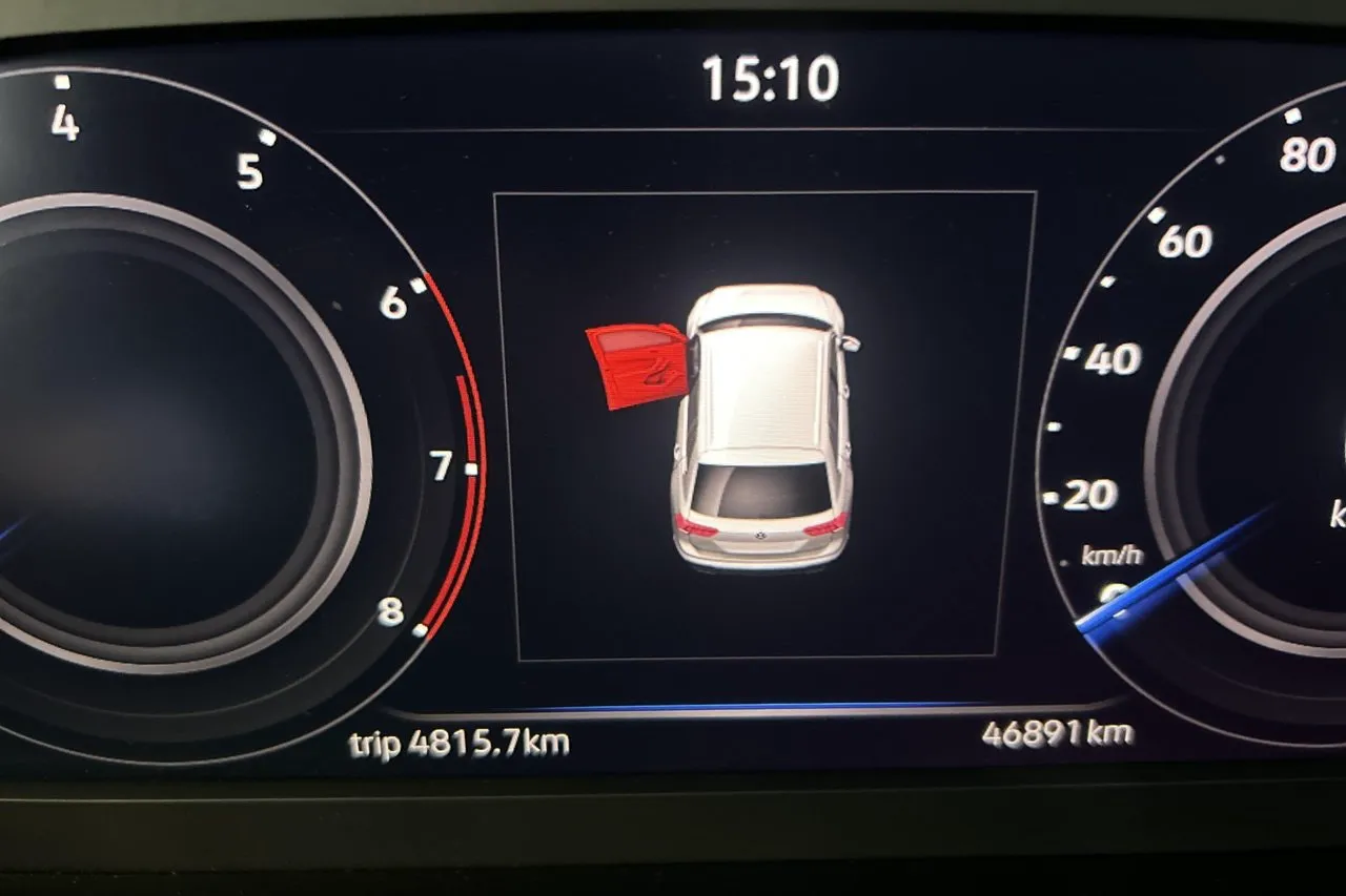 Vehicle image 22