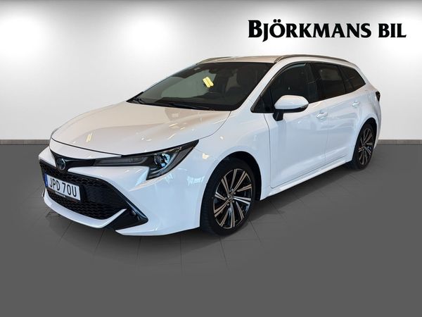 Toyota Corolla Touring Sports Hybrid e-CVT. SoV-hjul, Drag - 2022