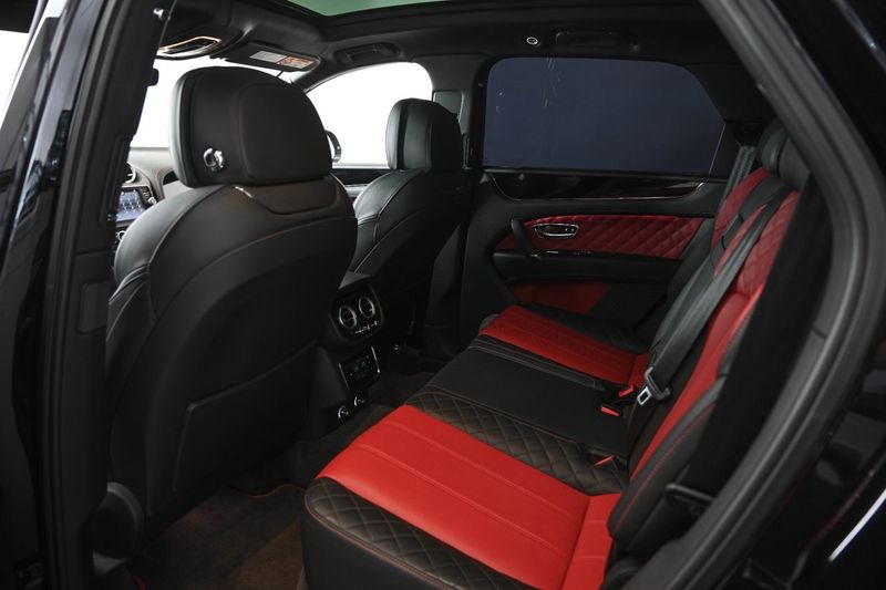 Bentley Bentayga bild 14