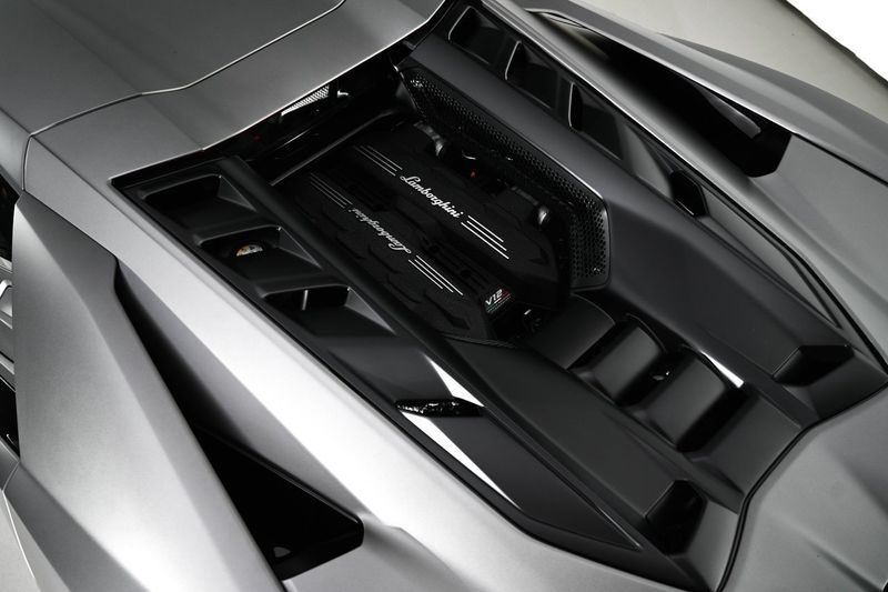 Lamborghini Revuelto bild 13