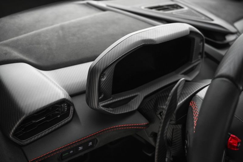 Lamborghini Revuelto bild 21