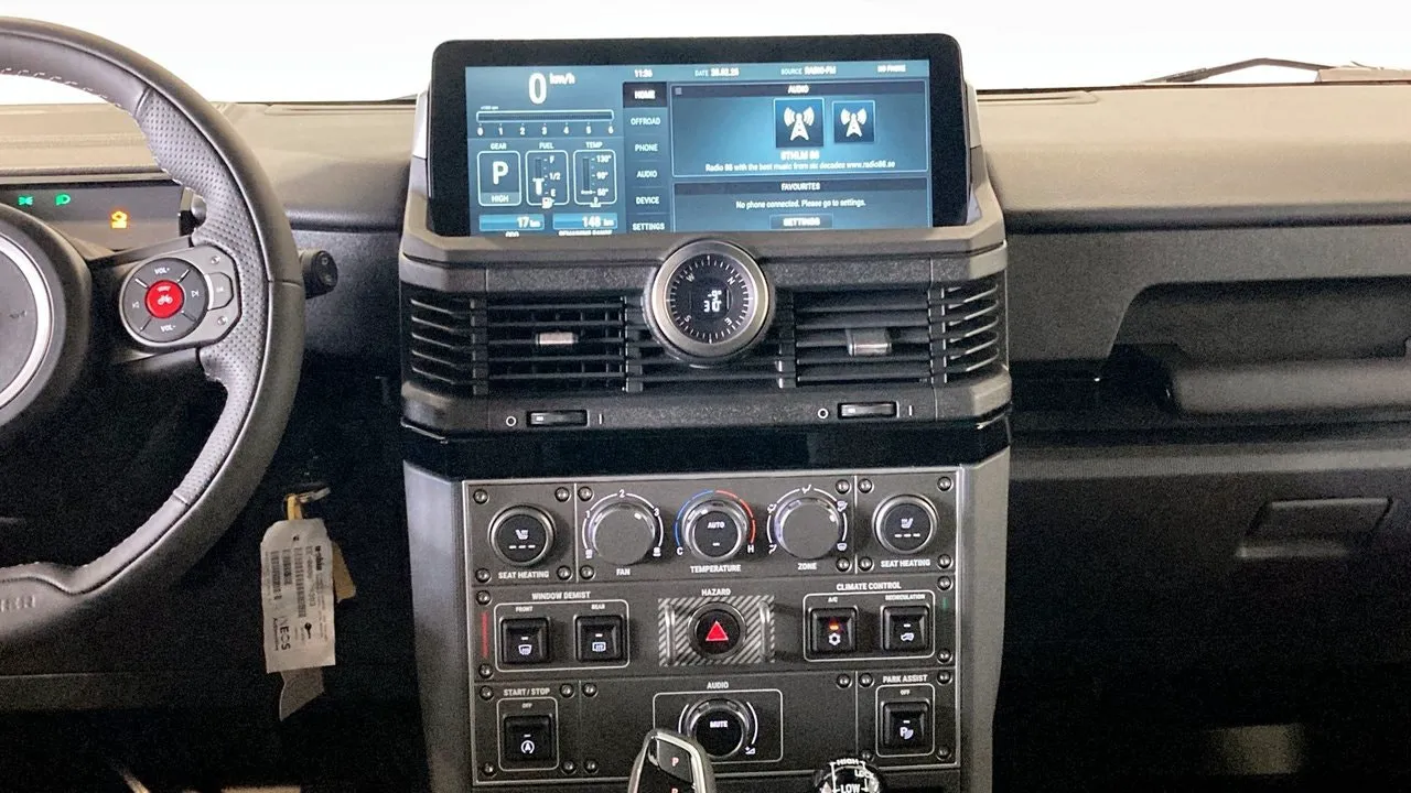 Vehicle image 8