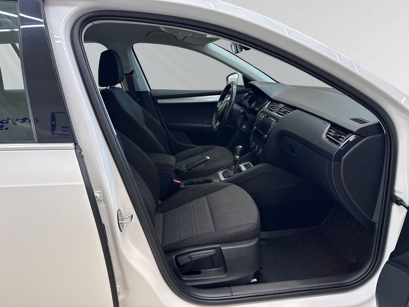 Skoda Octavia bild 9