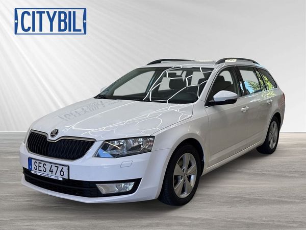 Skoda Octavia Kombi 1.6 TDI 110hk Ambition Kamrem bytt - 2017