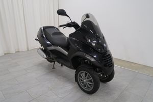 Piaggio MP3 bild 2